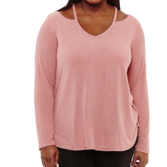 Arizona Jean Company Tops - 🔥🔥Soft Cutout Neckline Top - Gentle Rose